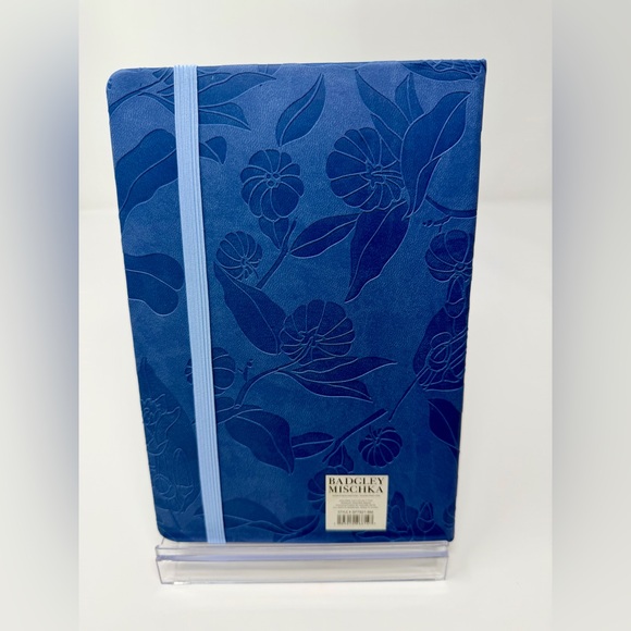 Bundle: Vera Bradley Crossbody Bag and Badgley Mischka Notebook and Pen Set - Picture 3 of 8